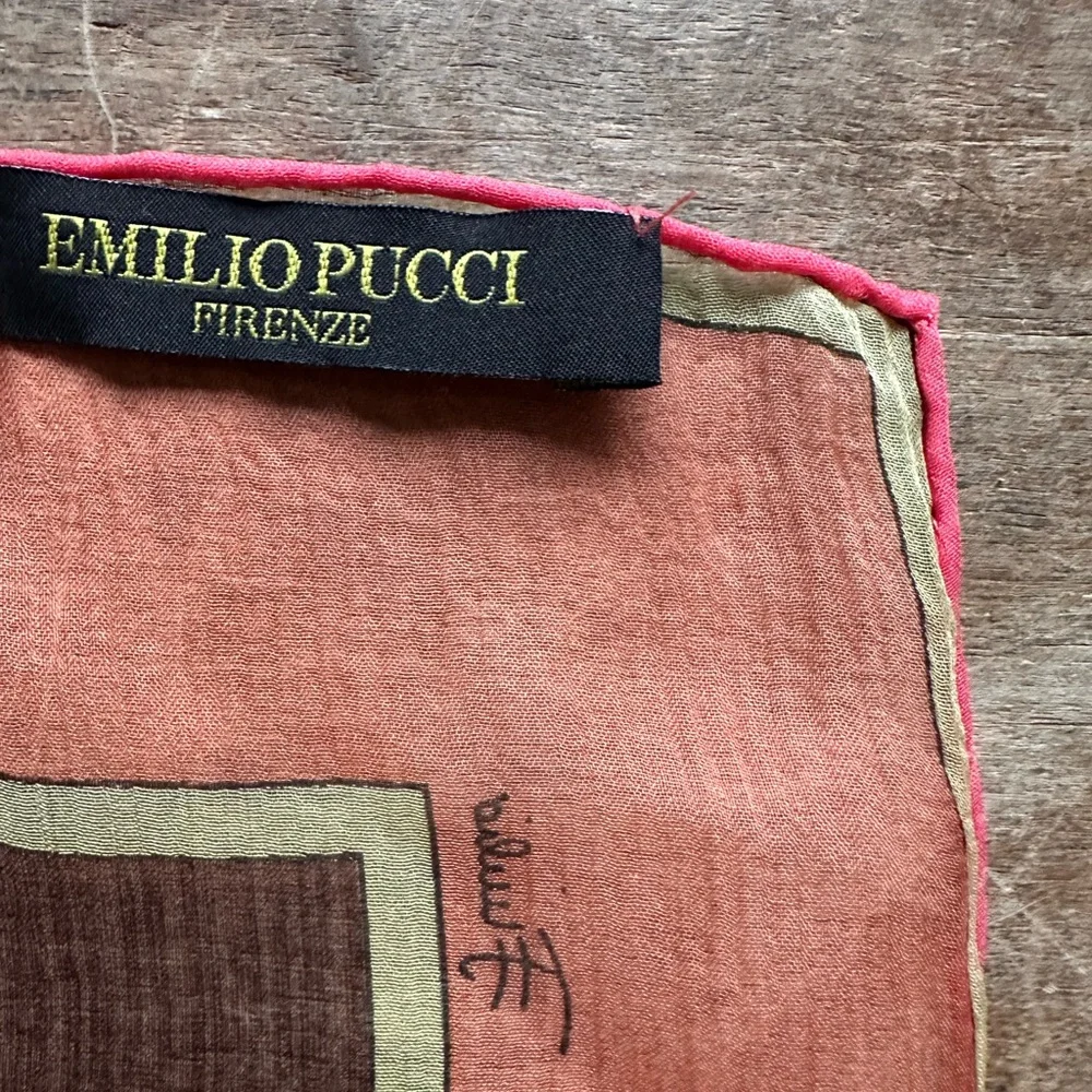 Emilio PUCCI silk chiffon scarf or stole - Picture 7 of 8